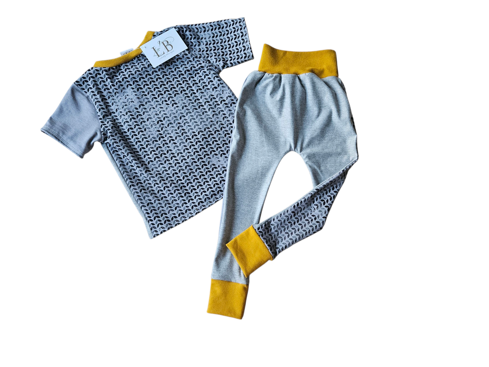 Set Hose & Langarmshirt Größe 98