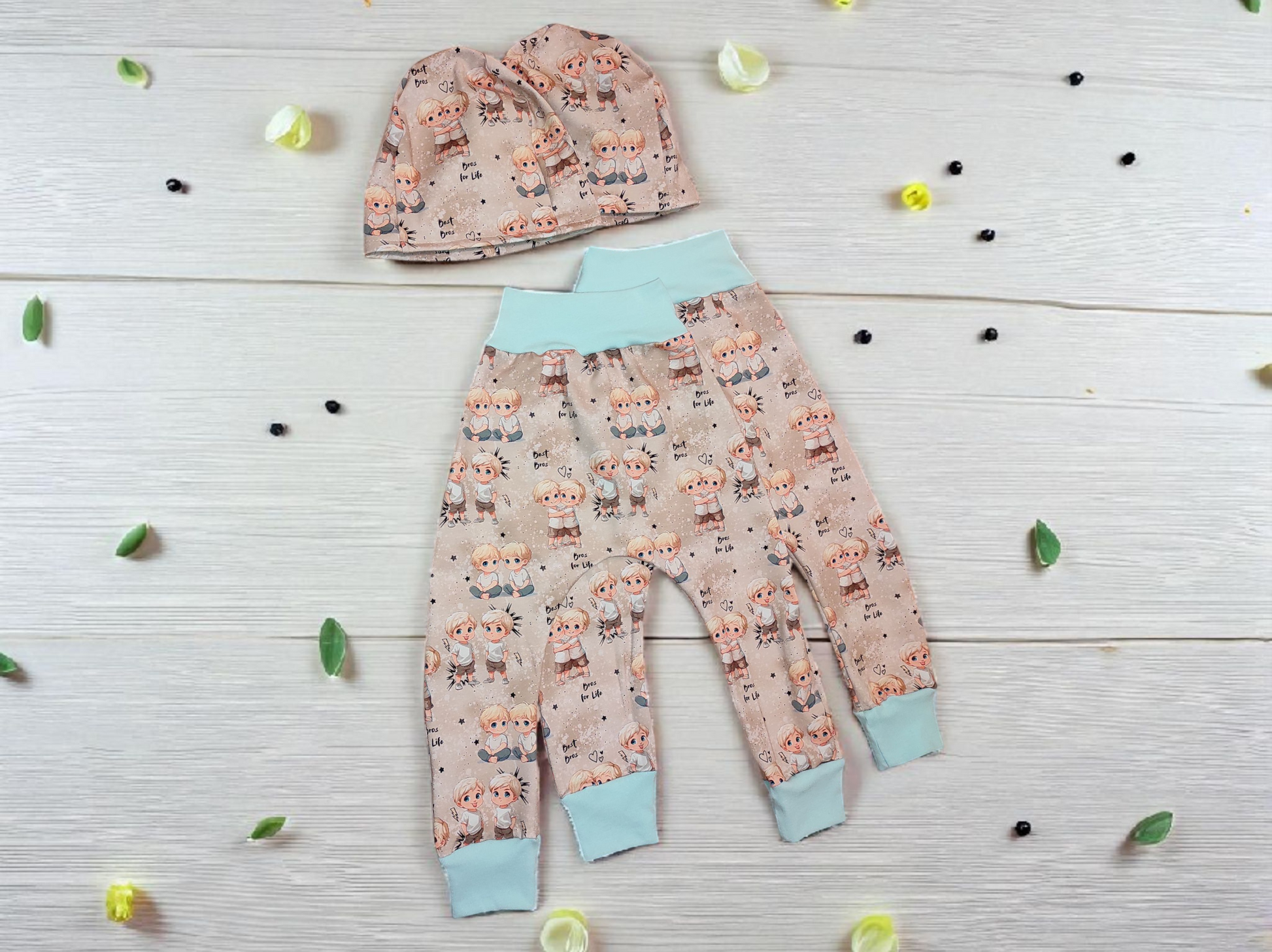 Set Hosen mit Mützen für Zwillinge Größe 110-116