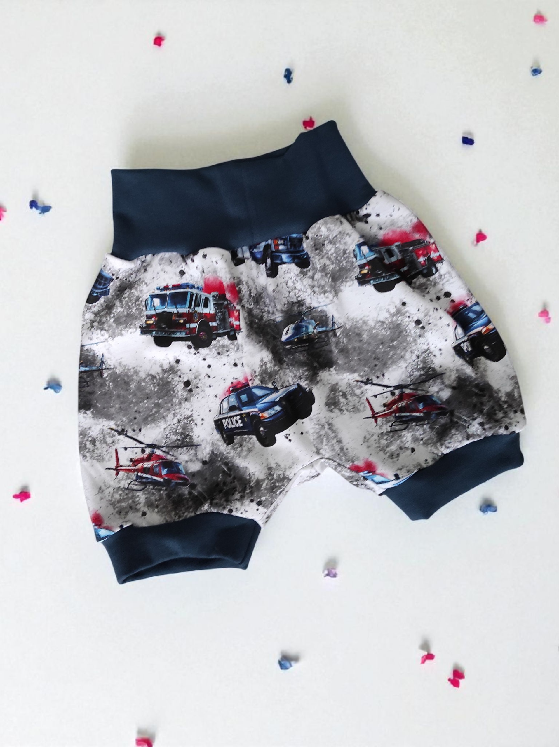 Kurze Pumphose Größe 98-104