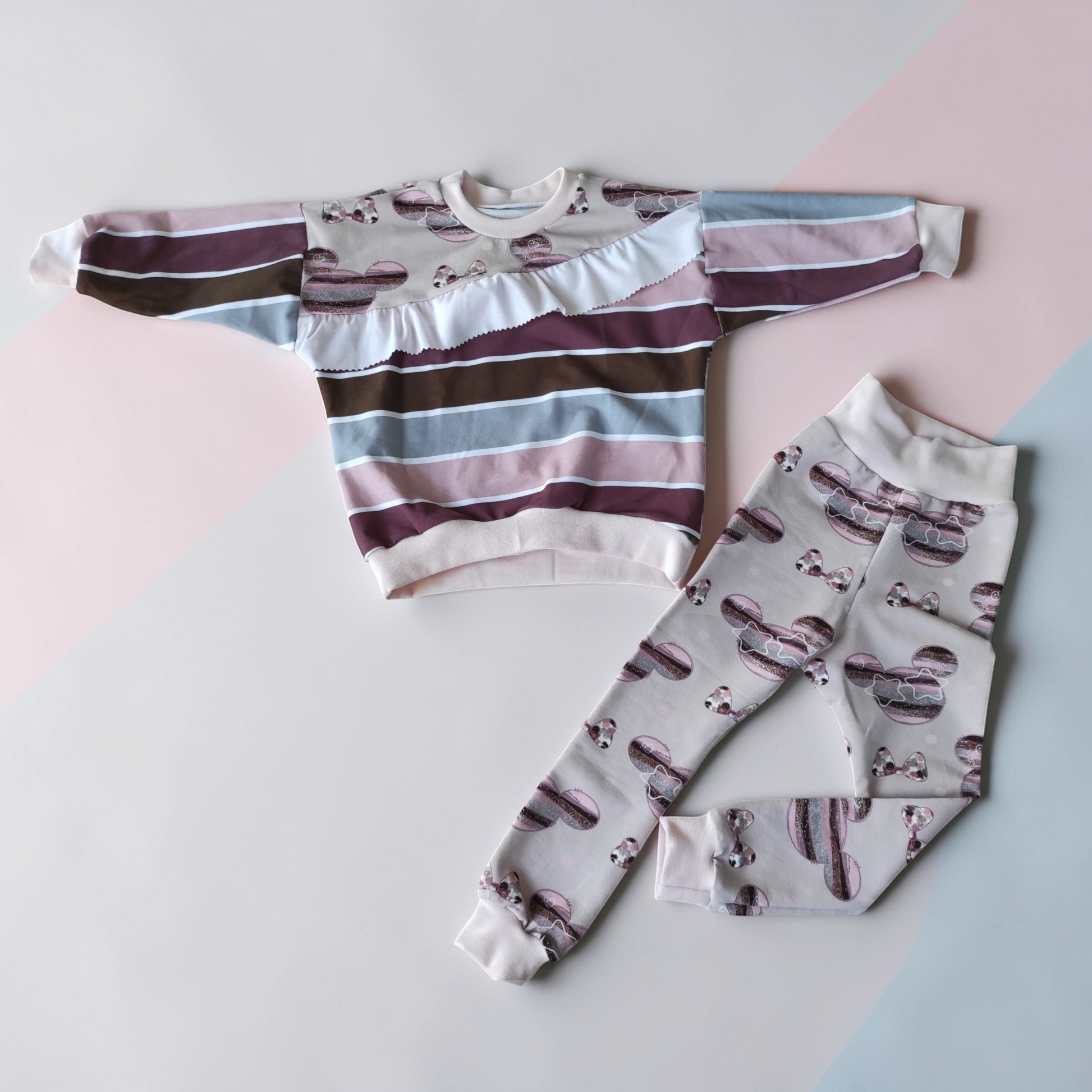 Set Leggings & Pulli Größe 92